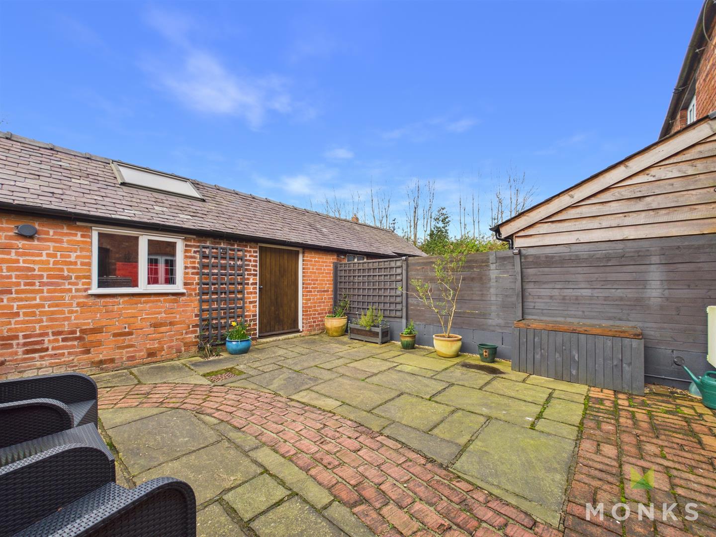2 Cust Cottages, Ellesmere, SY12 9AS For Sale